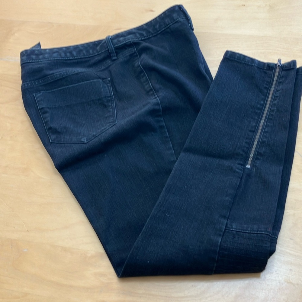 Mossimo Black Denim Leggings zippered ankles size 12 used cotton blend